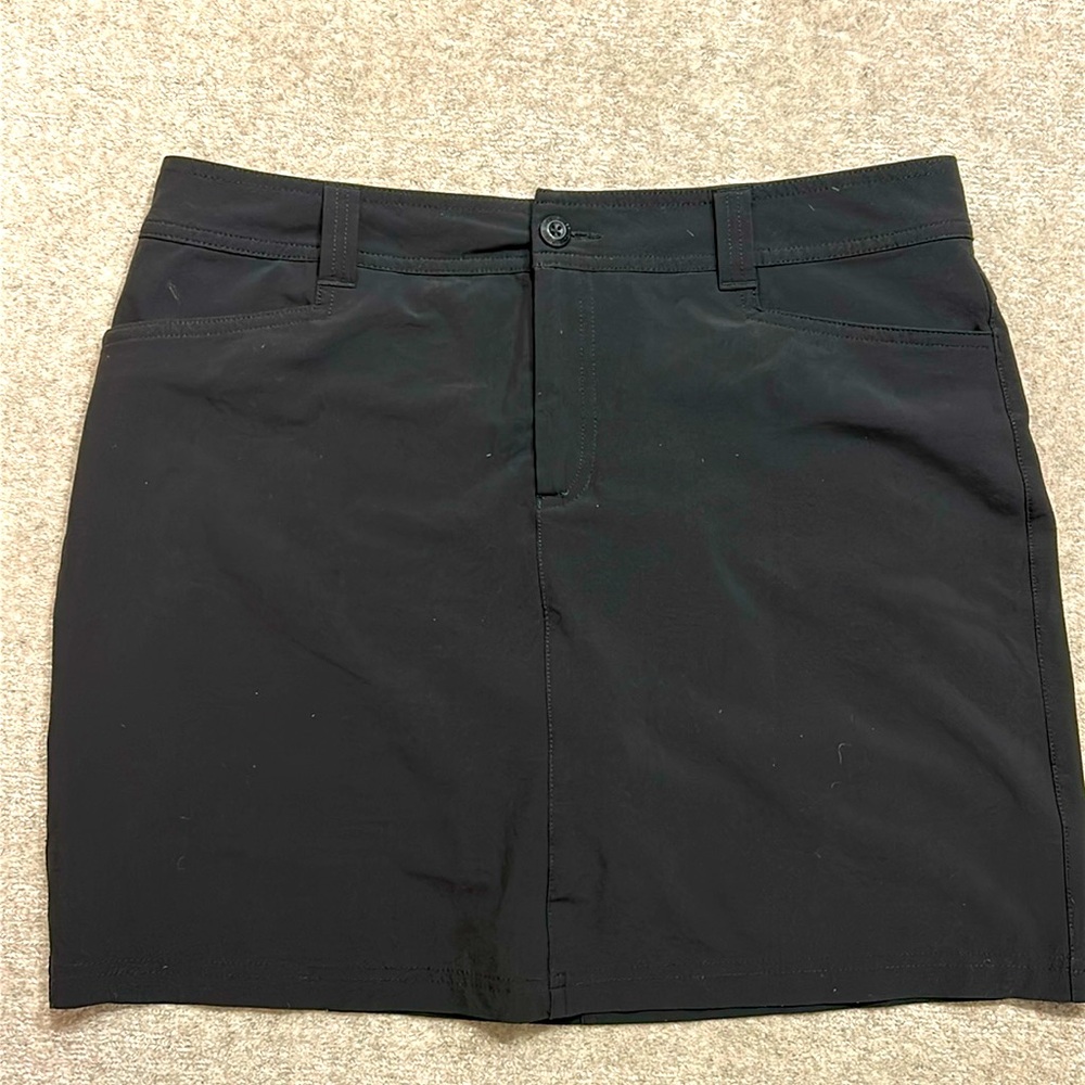 EDDIE BAUER size 10 SKORT Skirt/Shorts BLACK  Hiking Outdoor Active